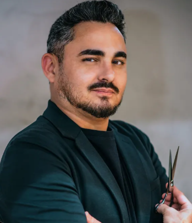 Quem é o autor do curso Barbeiro Raiz Online