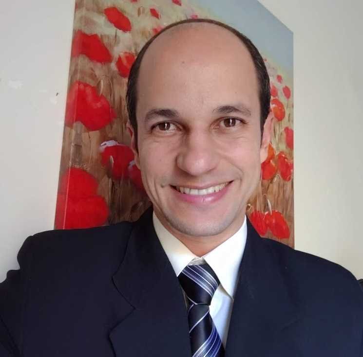 Quem é o Presbítero André Sanchez Quem é o Presbítero André Sanchez