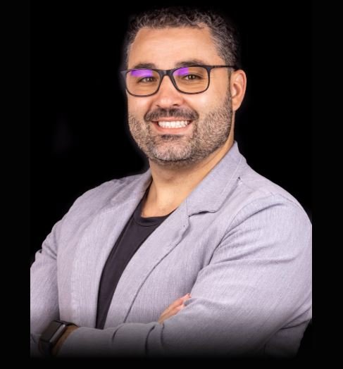 Dr. Gabriel Barbério, criador da formação Viver de Orto e especialista em Ortodontia.